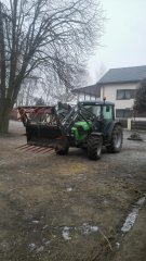 Deutz-Fahr Agroplus Ecoline 310& Stoll Ecoline FE 750 P