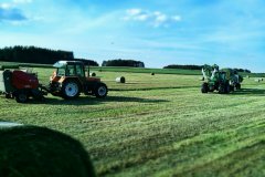 Deutz Fahr K420 Renault 106.14+Unia Famarol