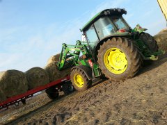 John Deere 5090r