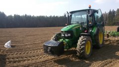 John  Deere 5100M + bomet 3.6