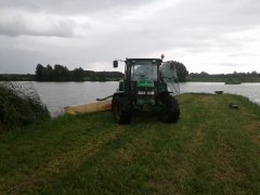 John Deere 5100M + kosiarka  Easy Cut  280