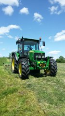 John Deere 5100M