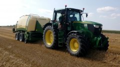 John Deere 6170R i Krone BigPack 1290