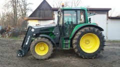 John Deere 6320