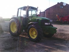 John Deere 6430