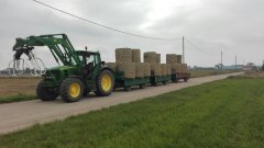 John Deere  6630