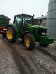 John Deere 6630