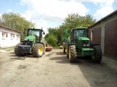 John Deere 7200R & John Deere 6930
