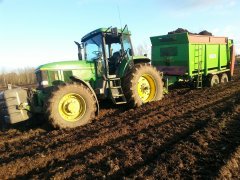 John Deere 7700