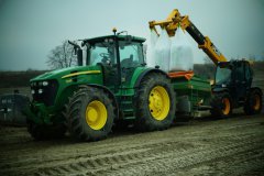 John deere 7830