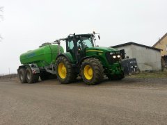 John deere 7830