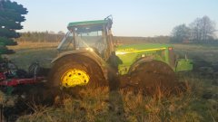 John deere 8210