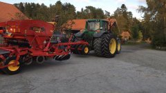 John Deere & Vaderstad