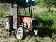 Massey Ferguson 255