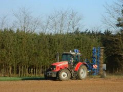 Massey Ferguson 5465