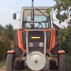 Massey Ferguson 590