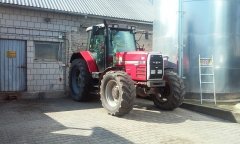 Massey Ferguson 8110