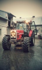 Massey Ferguson 8110