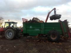 MF 6290+rozrzutnik Coutand Twister