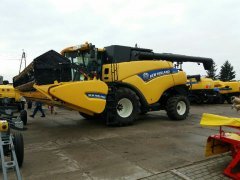 New Holland Cr 9070