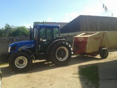 New Holland T4040 + Krone kr 125