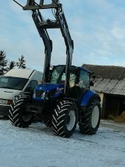 New Holland  T5.115