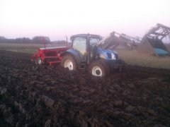 New Holland T6010 + agregat uprawno-siewny