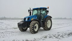 New Holland T6070