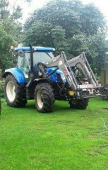 New Holland T6