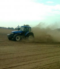 New Holland TM165 i Vaderstad 300