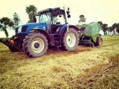 NH T6030 + JD F440m