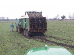 Rozrzutnik & John Deere 6610