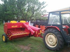 Ursus C-330M + Welger AP 41