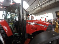 Case Farmall 115U Pro