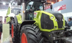 Claas Axion 830