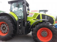 Claas Axion