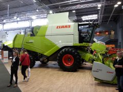 Claas Tucano 570