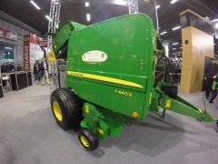 John Deere F440E