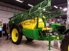 John Deere M732i