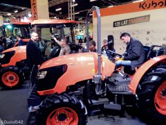 Kubota m6040N