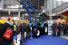 New Holland T5