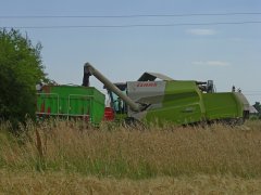 Claas tucano 320