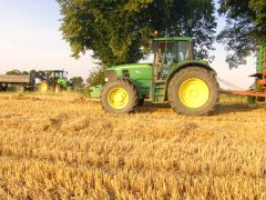 John Deere 6930 & John Deere 5090m