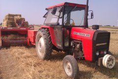 Massey Ferguson 565