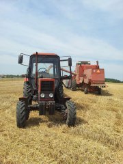 MTZ 82 i Bizon Z0-56