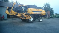 New Holland CSX 7040