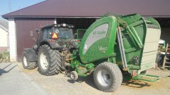 Valtra T151e & McHale V660