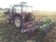 Zetor 7711 + Agregat talerzowy 3m