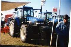 New Holland TM135