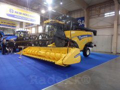 Kombajn New Holland